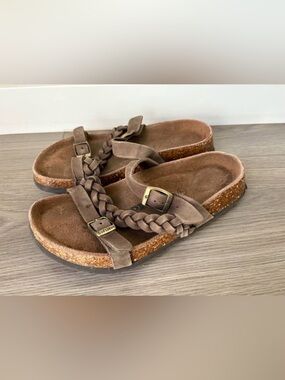 Women’s Birkenstock Style Soft Moc Brown Leather Sandals US 7